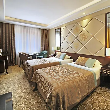 The Parma Downtown Hotel 4*