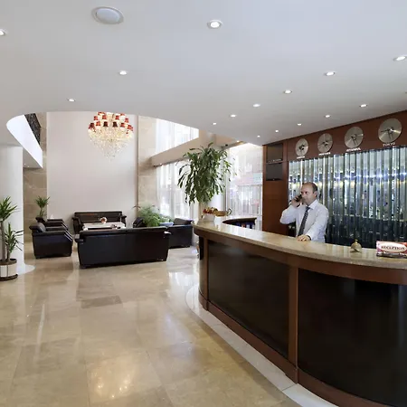 Hotel The Parma Downtown 4*