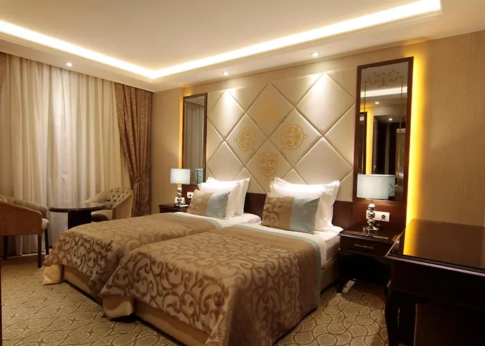 Hotel Black Bird Hotel