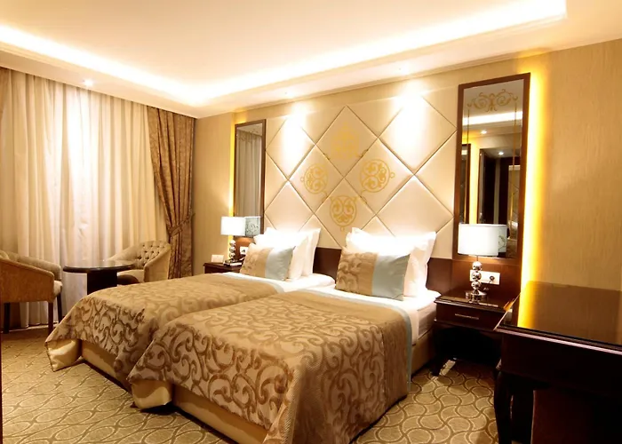 Black Bird Hotel Hotel