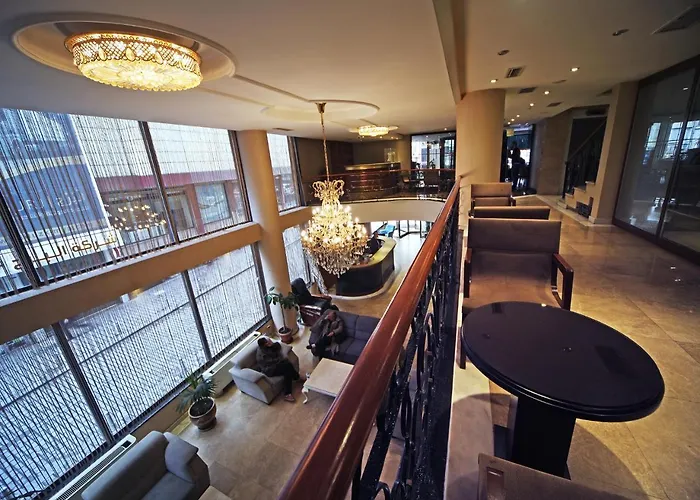 Black Bird Hotel Hotel