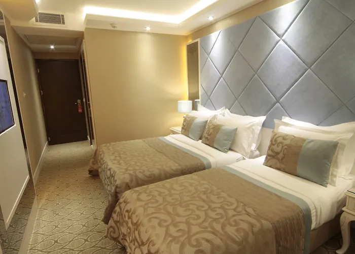 Black Bird Hotel 4*