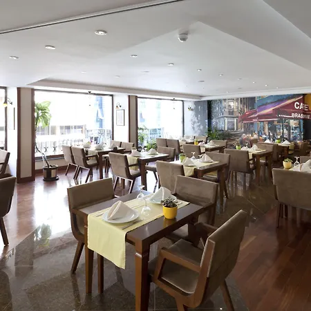 The Parma Downtown 호텔 4*