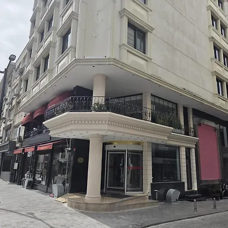 Hotel Black Bird 4*