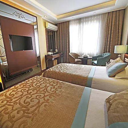 Отель The Parma Downtown 4*