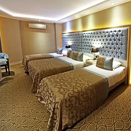 The Parma Downtown Отель 4*