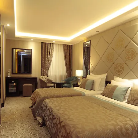 The Parma Downtown Отель 4*