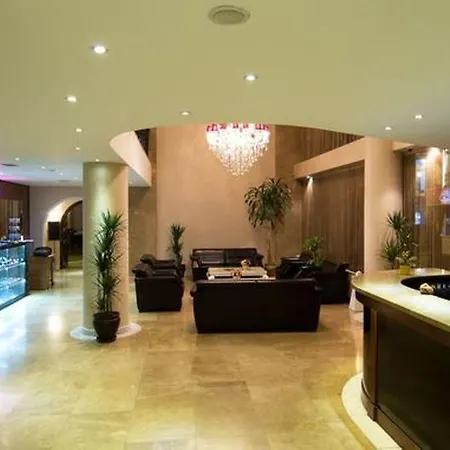 Отель The Parma Downtown 4*