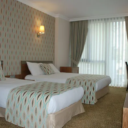 Black Bird Hotel 4*