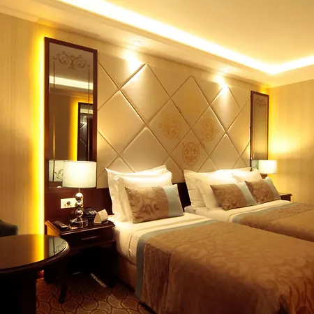 Ξενοδοχείο The Parma Downtown 4*