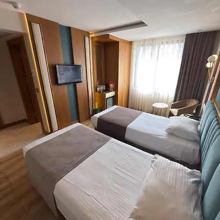 Hotel Black Bird