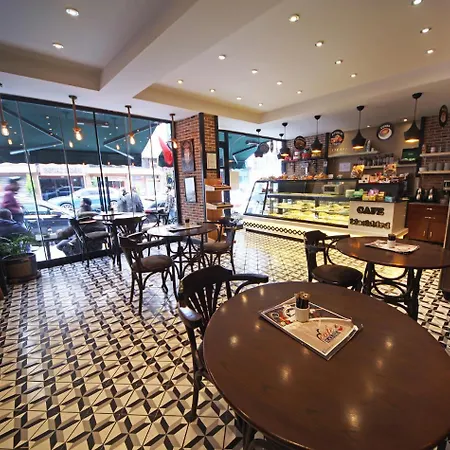 The Parma Downtown מלון