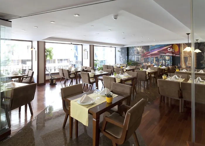 The Parma Downtown ホテル 4*