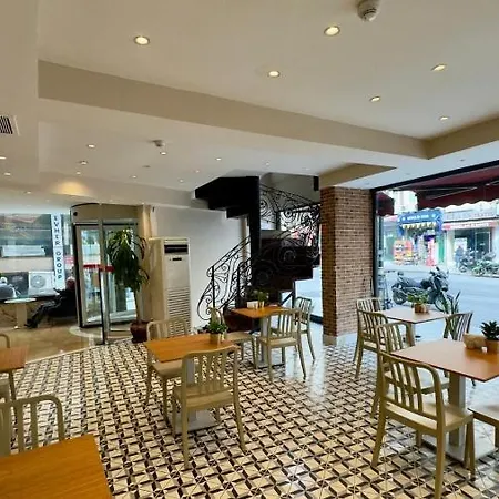 The Parma Downtown 4*